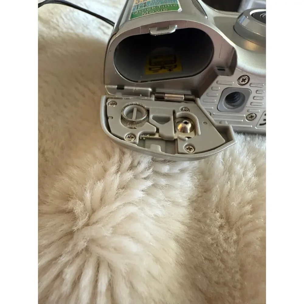 Nikon Coolpix 3100 3x zoom quick time movie -‎ TESTED